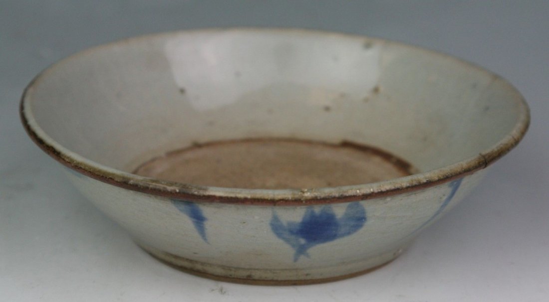 Chinese Early Qing Blue & White Porcelain Bowl: Chinese antique blue and white porcelain footed bowl: with brown glaze on rim, unglazed on base, early Qing Dynasty; Size: D: 5-1/2"