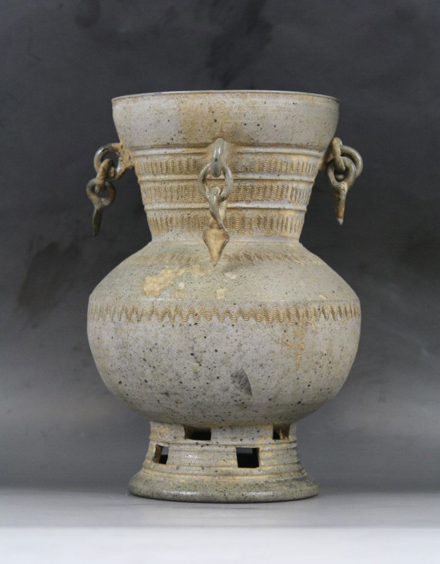 163 A Korean Antique Silla Pottery Vase Sep 23, 2012 Elegance