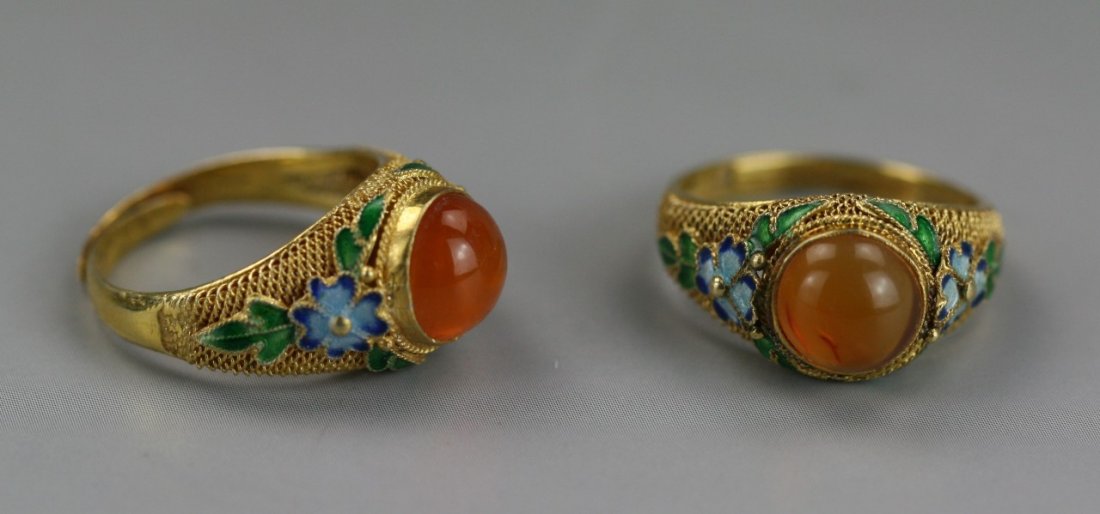 Pair Chinese Carnelian Agate Cloisonne Rings: Pair Chinese Carnelian Agate Cloisonne Rings; Size: 7 (Biggest), Stone Size: 10mm (D)