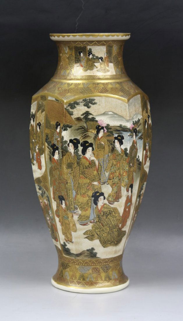 Antique Japanese Satsuma Gilt Porcelain Vase