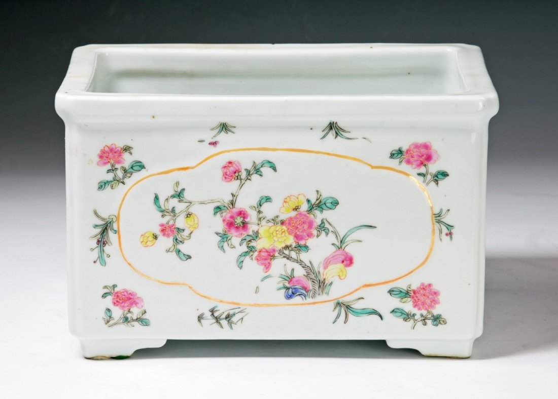 A Chinese Antique Famille Rose Square Vase: A Chinese Antique Famille Rose Square Vase: painted around the square body with shaped fans of peony branches, of Minguo period; Size: L: 9-3/4"