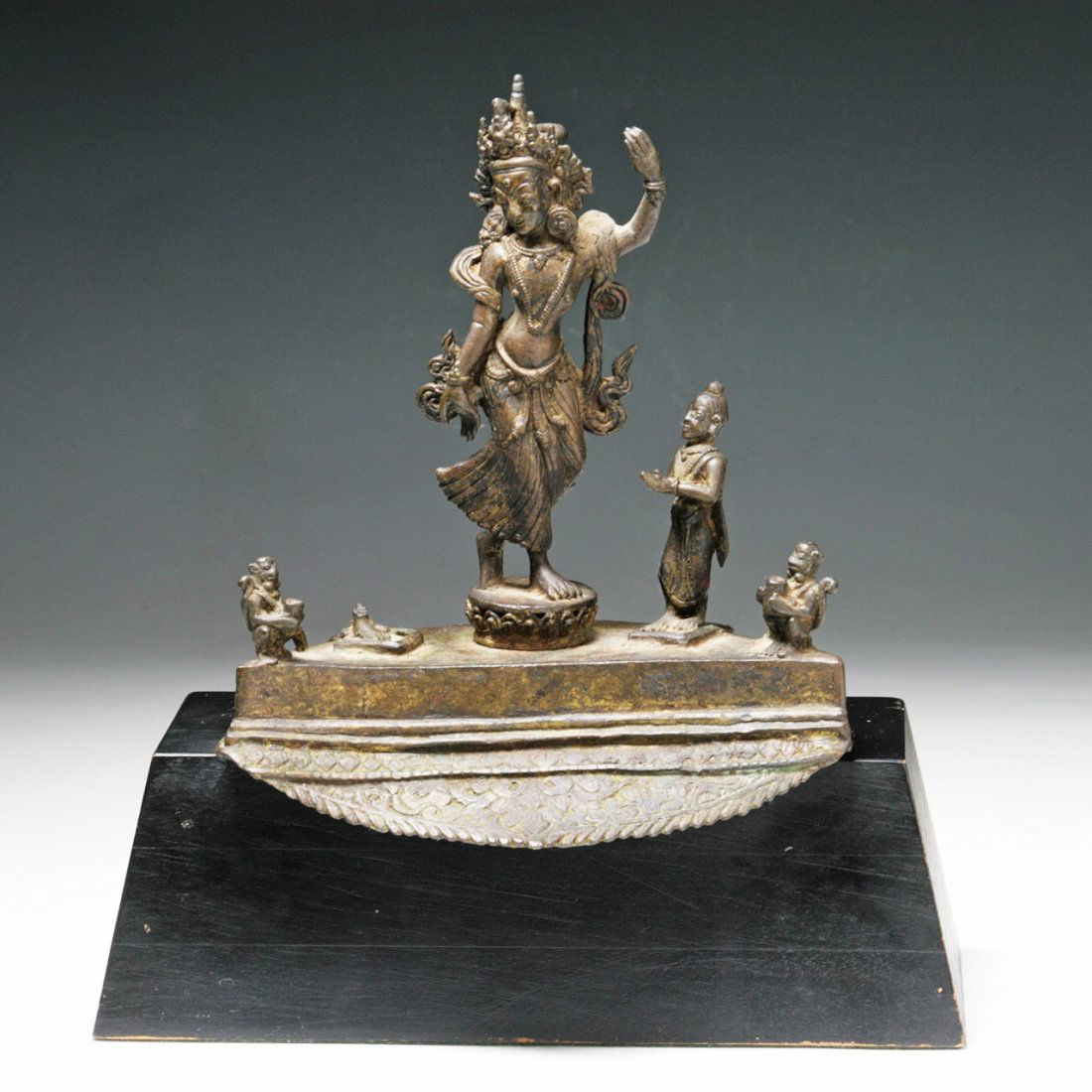 A Tibetan Antique Gilt Bronze Buddha Group: A Tibetan Antique Gilt Bronze Buddha Group: of Qing Dynasty; Size: H: 10"