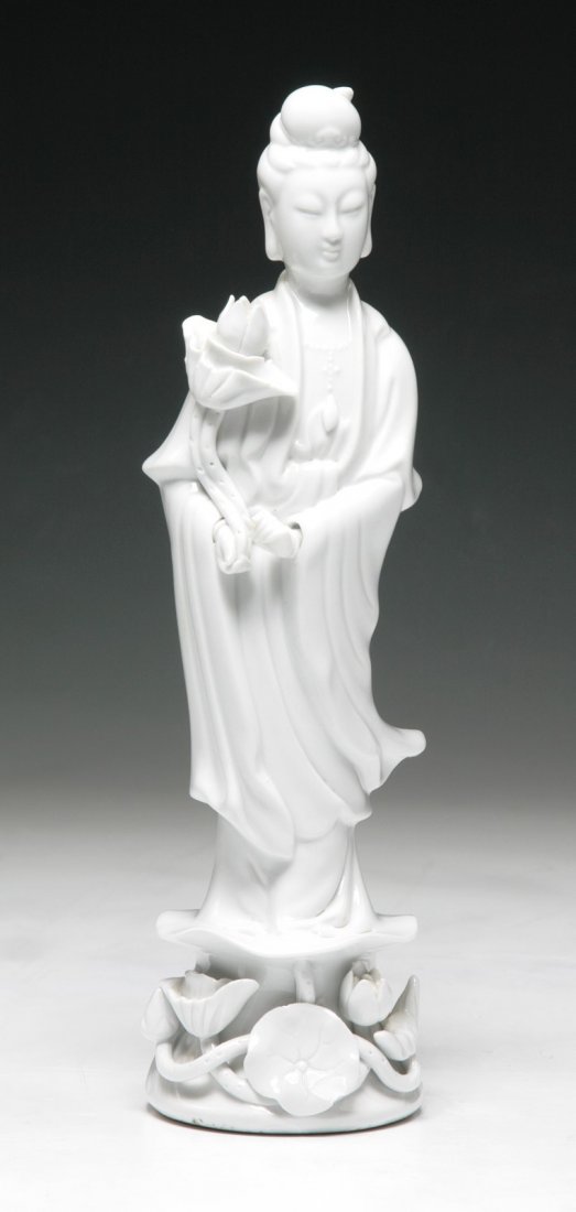 A Chinese Antique White Glazed Porcelain Guanyin: A Chinese Antique White Glazed Porcelain Guanyin: of Minguo period; Size: H: 9-1/2"