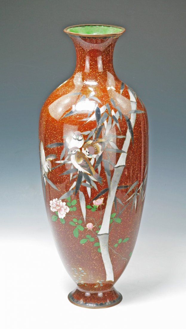 A Big Japanese Antique Silver Ando Cloisonne Vase: 日本 明治早期七寶燒花鳥紋大瓶 A Big Japanese Antique Silver Ando Cloisonne Vase: finely enamelled around the bod