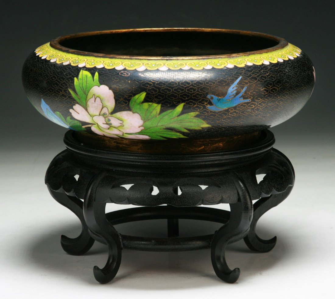 A Chinese Antique Cloisonne Brush Washer: A Chinese Antique Cloisonne Brush Washer: presented on a wood stand; Size: H: 6-1/4"; D: 8-1/2"