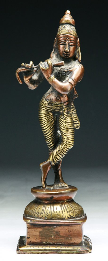 A Nepalese Antique Bronze Buddha: A Nepalese Antique Bronze Buddha; Size: H: 8-3/4"