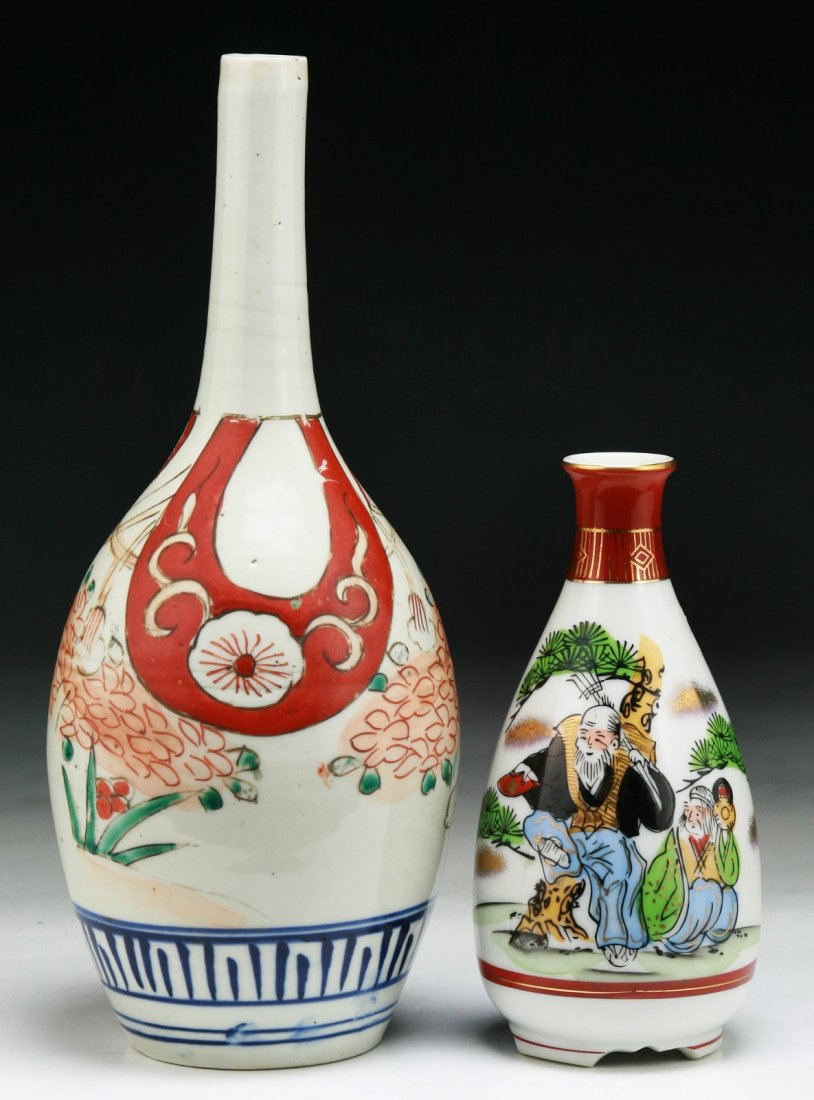 Two (2) Japanese Antique Kutani Porcelain Vases: Two (2) Japanese Antique Kutani Porcelain Vases: one signed on the base and both of late 19th Century; Size: H: 9-1/2" (biggest)