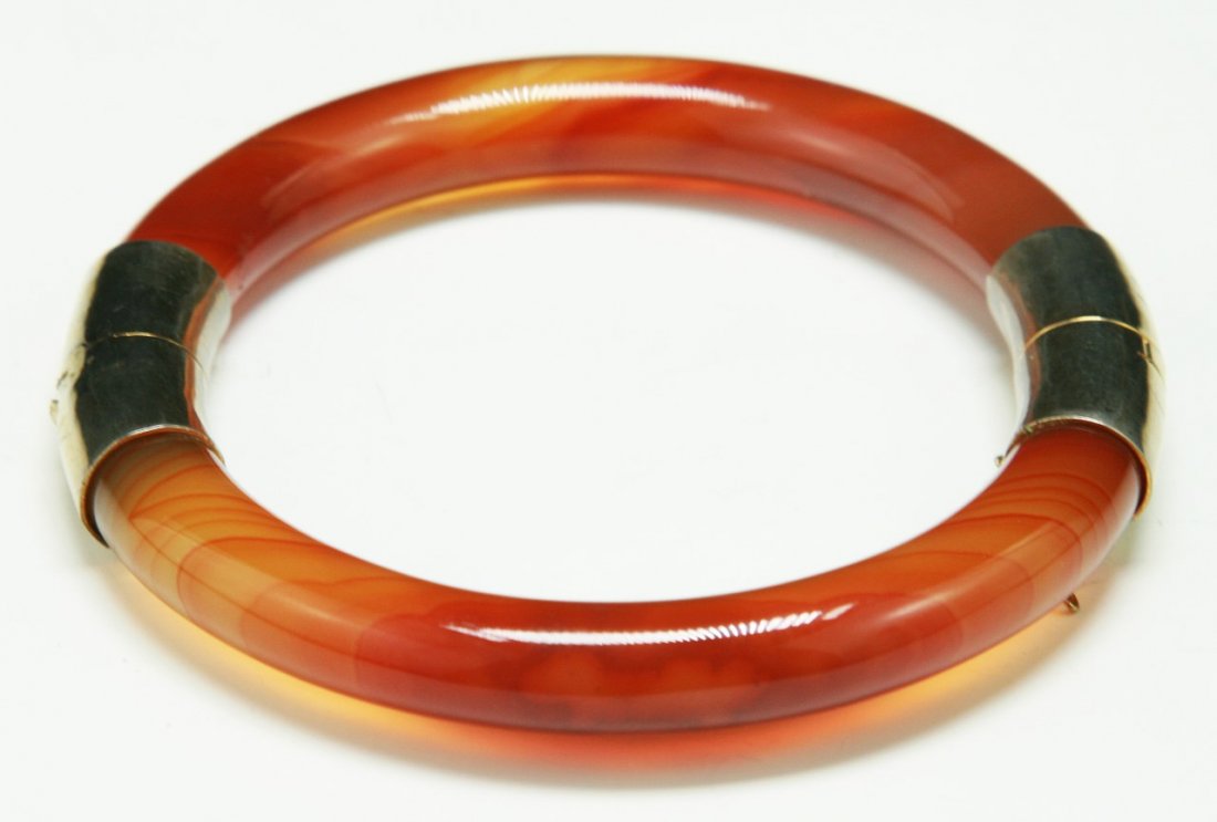 A Chinese Antique Carnelian Agate Bangle: A Chinese Antique Carnelian Agate Bangle; Size: D: 74mm; Thickness: 8mm