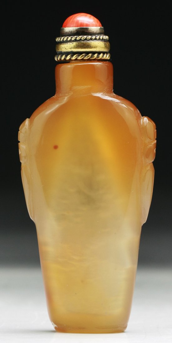 A Chinese Antique Carnelian Agate Snuff Bottle: A Chinese Antique Carnelian Agate Snuff Bottle; Size: H: 3"