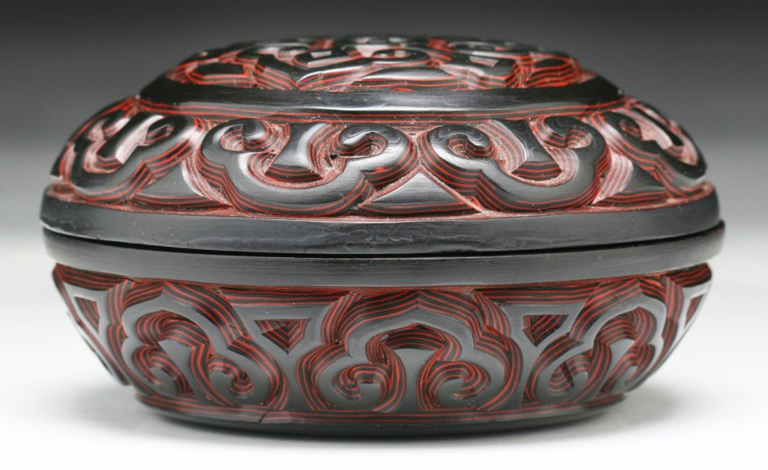 A Chinese Antique Lacquer TIXI Box With Cover: A Chinese Antique Lacquer TIXI Box With Cover: Qing Dynasty; Size: D: 3-1/4"