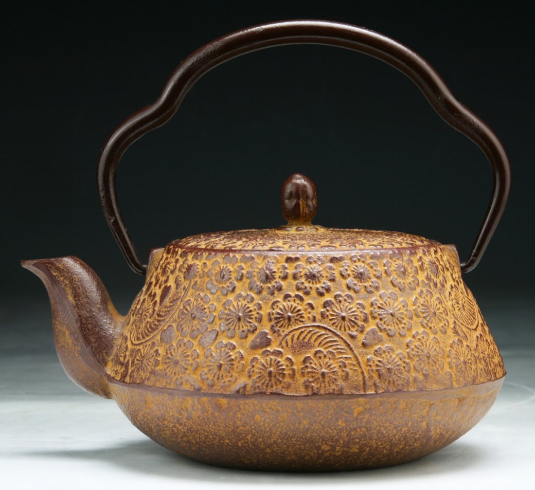 A Japanese Antique Iron Teapot: A Japanese Antique Iron Teapot: of 19th Century; Size: L: 6-1/4"