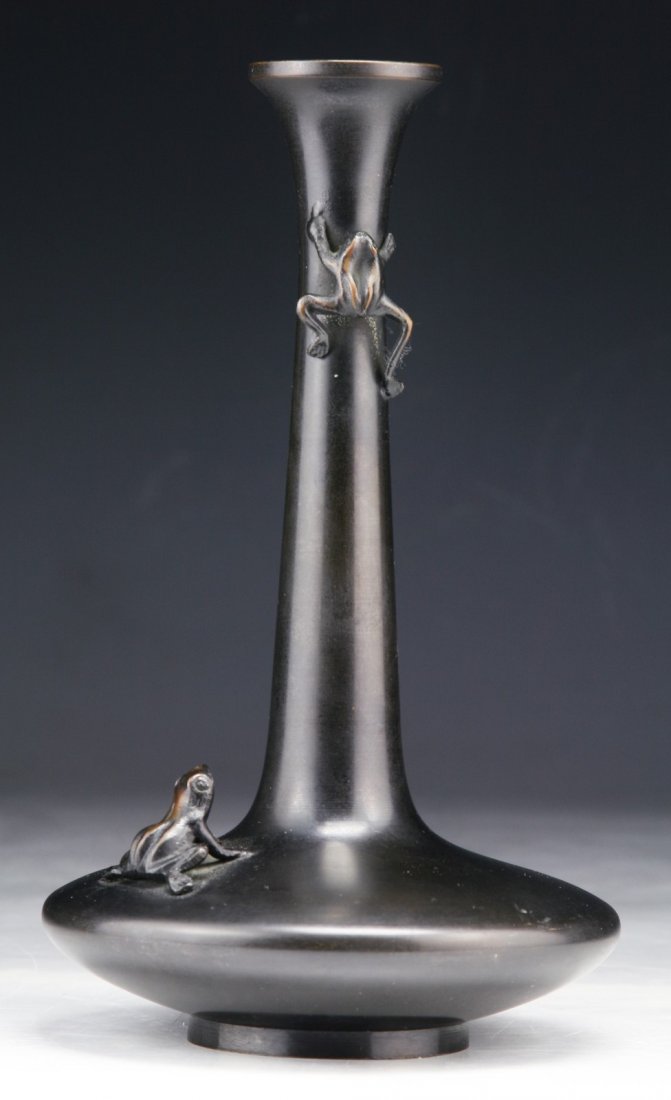 A Japanese Antique Bronze Vase: A Japanese Antique Bronze Vase: incised on the base, of MID-19TH Century; Size: H: 8-1/4"