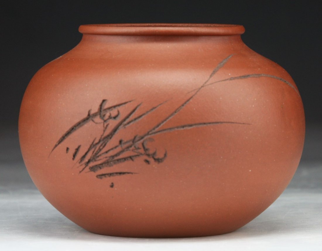 A Chinese Antique Yixing Zisha Jar: A Chinese Antique Yixing Zisha Jar; Size: D: 4"