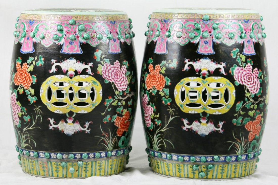 Pair Chinese Antique Famille Rose Porcelain Garden: Pair Chinese Antique Famille Rose Porcelain Garden Stools; Size: H: 18-1/2" (each)
