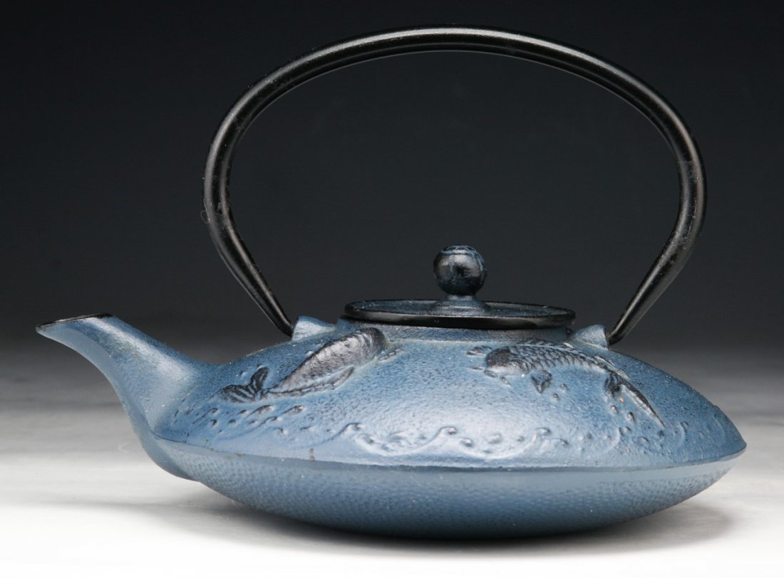 A Japanese Antique Blue Iron Teapot (1 of 4)