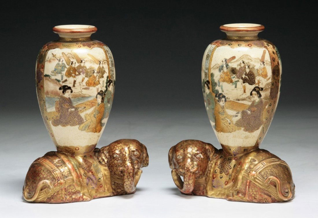 Pair Antique Japanese Gilt Satsuma Vases (1 of 3)