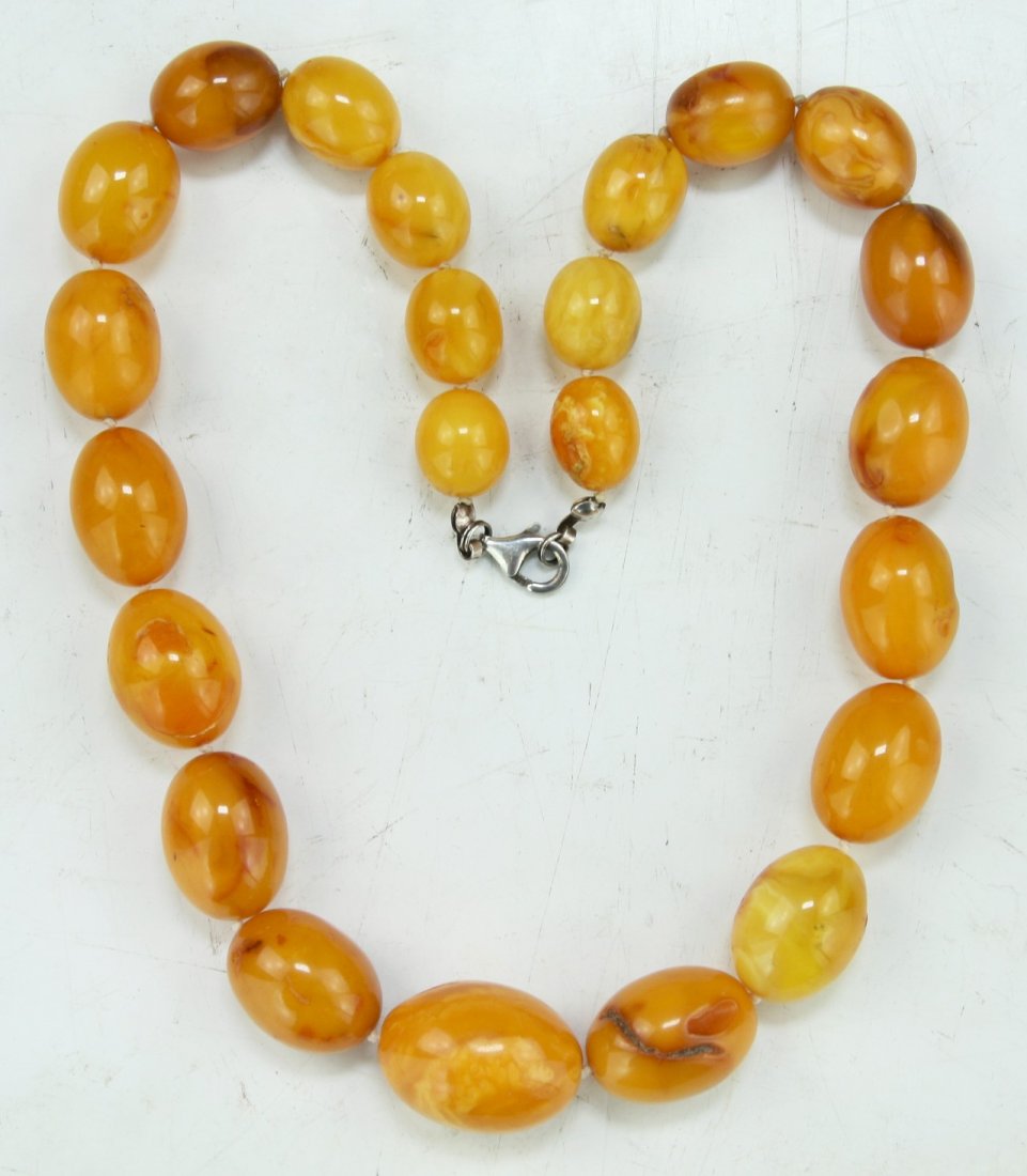 A Baltic Butterscotch Amber Mila Necklace (1 of 3)