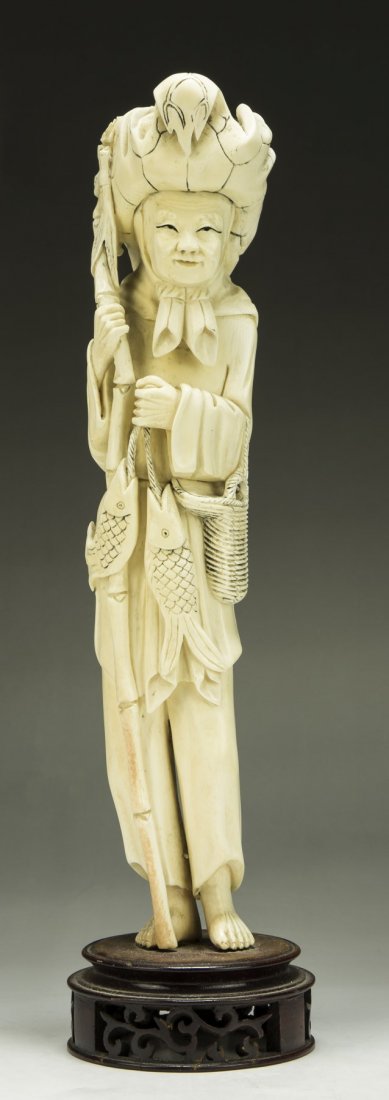 A Chinese Antique Ivory Carved Figure (1 of 3)