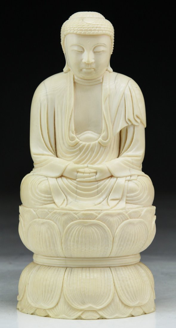 A Chinese Antique Ivory Carved Buddha (1 of 5)