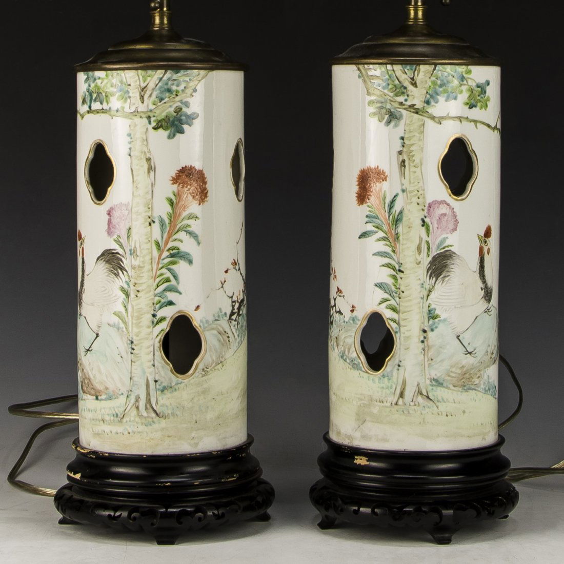 Pair Chinese Famille Rose Porcelain Table Lamps (1 of 4)
