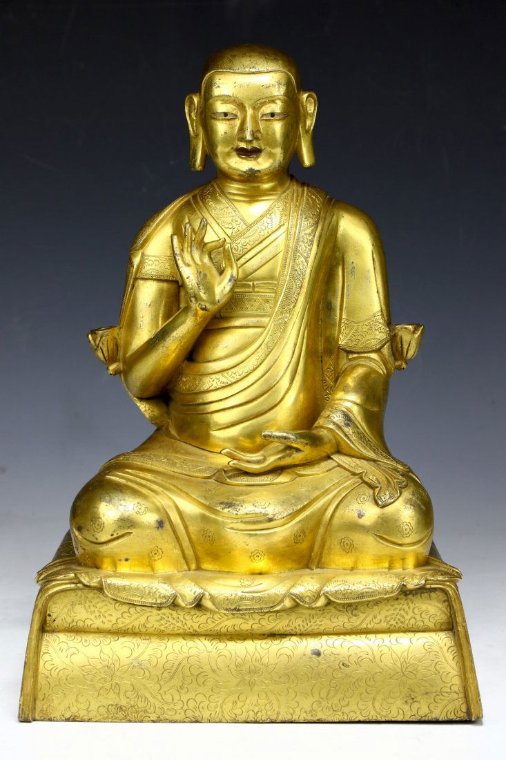 A Big Tibetan Antique Gilt Bronze Figure Of BHAISAJYA (1 of 6)