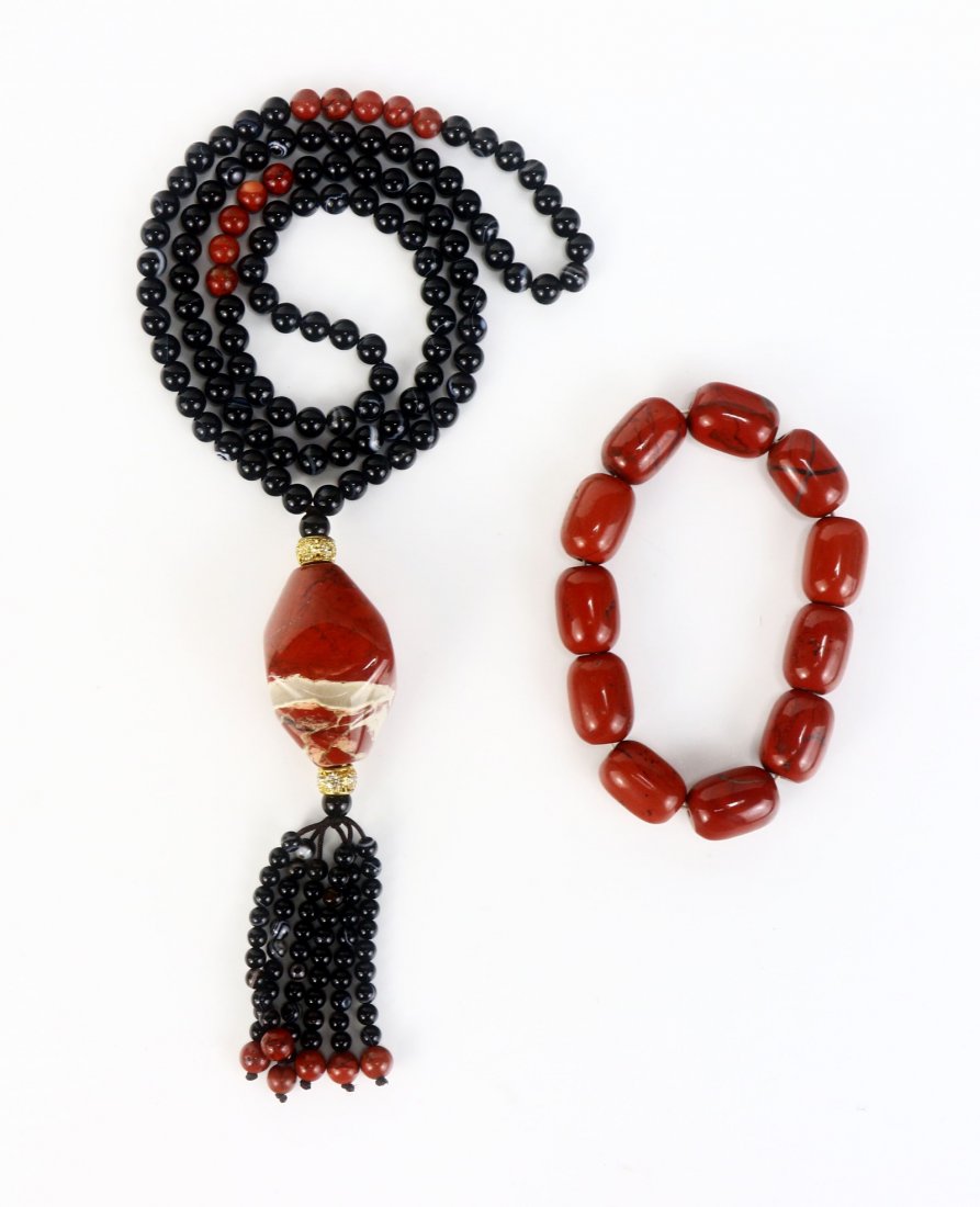 Two (2) Yunnan Agate Beaded Pendant Necklace & Bracelet (1 of 2)