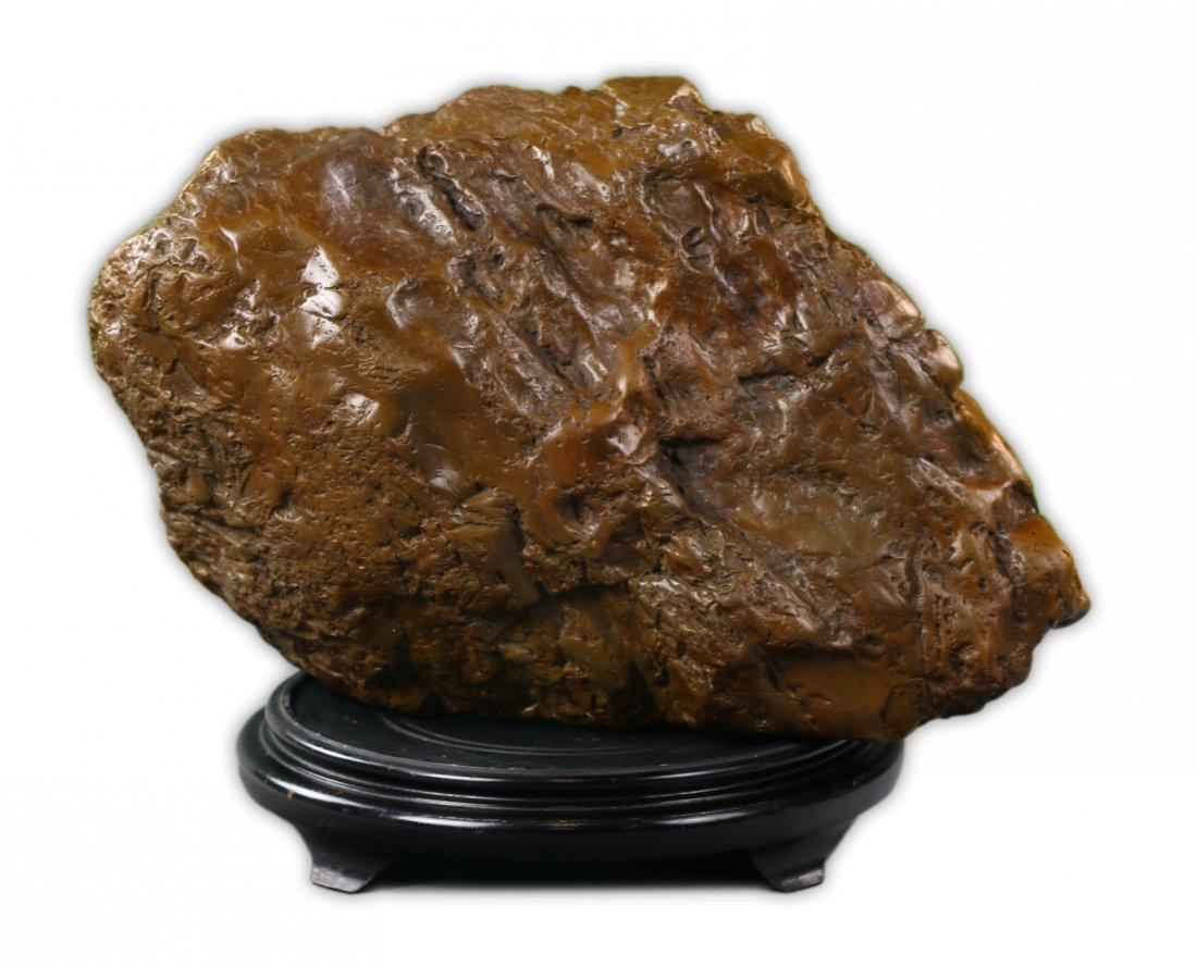 A Big Natural Chalcedony Jasper Rock With GIA Cert. (1 of 6)