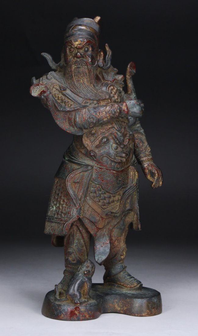 A Chinese Antique Bronze Figure (1 of 5)