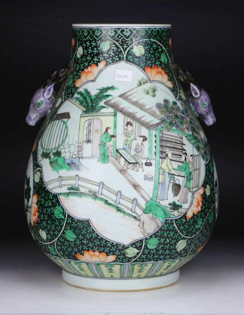 A Chinese Antique Famille Verte Porcelain Zun (1 of 5)