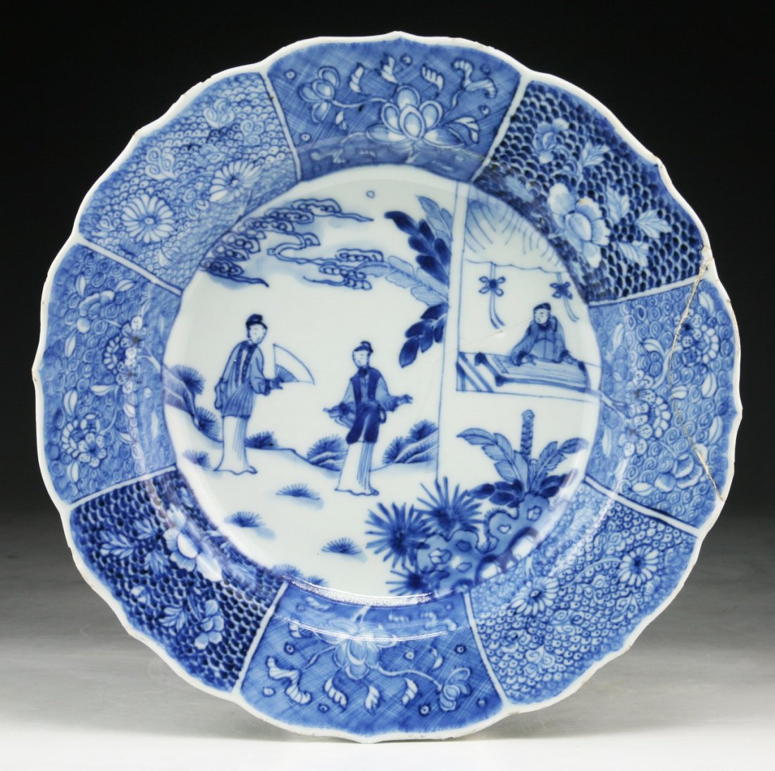 A Chinese Antique Blue & White Porcelain Plate (1 of 3)