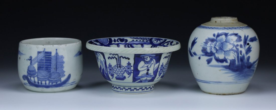 Three (3) Chinese Antique Blue & White Porcelain Bowls (1 of 8)