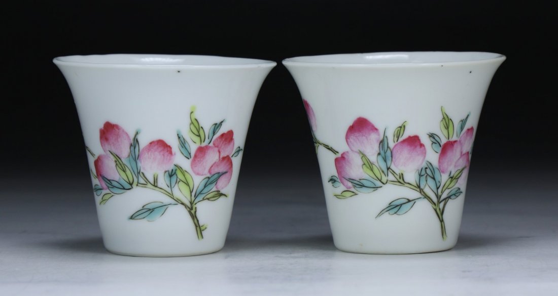 Pair Chinese Antique Famille Rose Porcelain Cups (1 of 7)