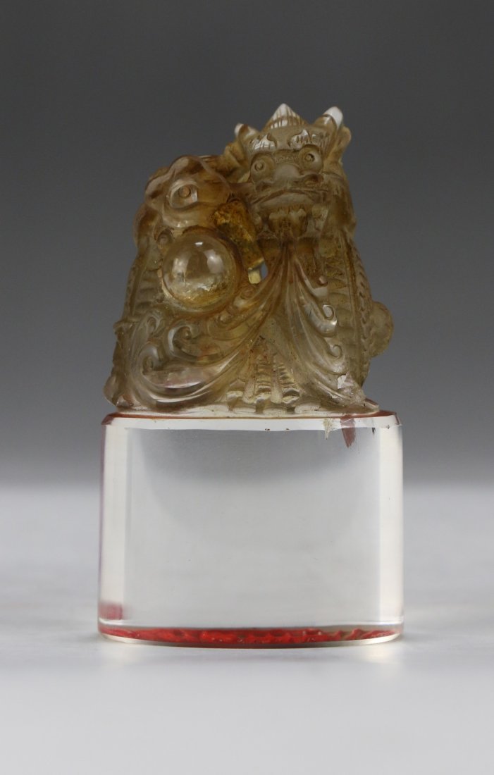 A Chinese Crystal Seal With GIA Certificate (1 of 4)