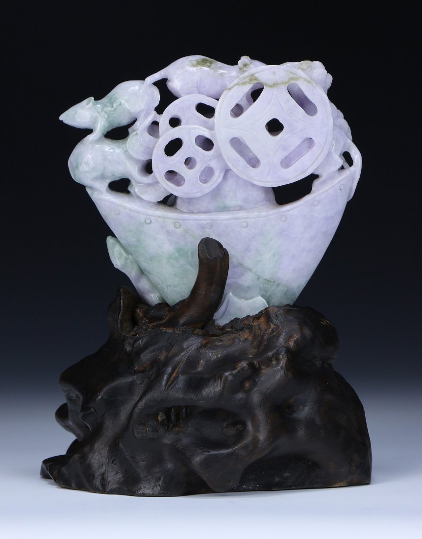 A Jadeite Carving With AIGL Certificate (1 of 5)