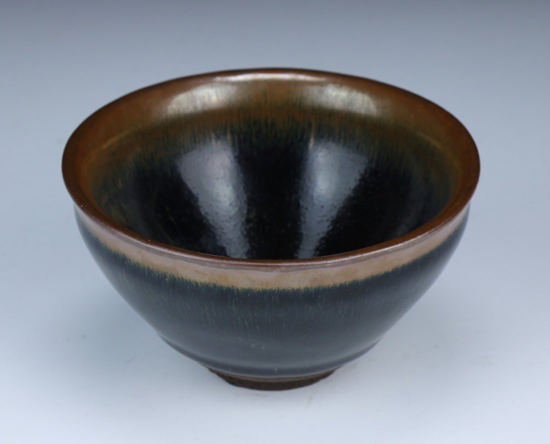 A Chinese Antique JIAN Kiln Porcelain Bowl: A Chinese Antique JIAN Kiln Porcelain Bowl; Size: D: 4-3/4"