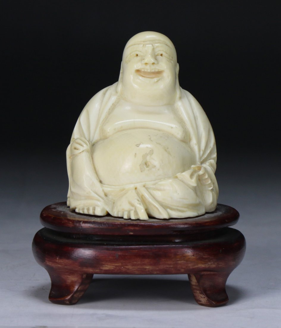 A Chinese Antique Ivory Carved Buddha (1 of 3)