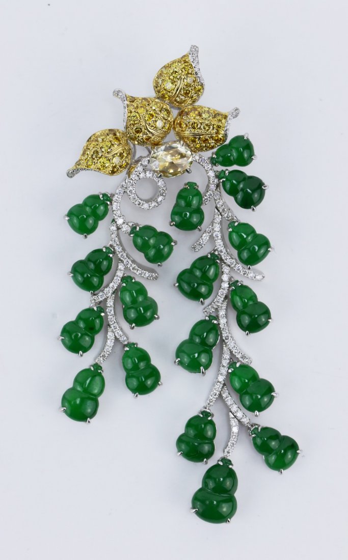 A Fine Green Jadeite, Diamond & 18K Gold Pendant (1 of 6)