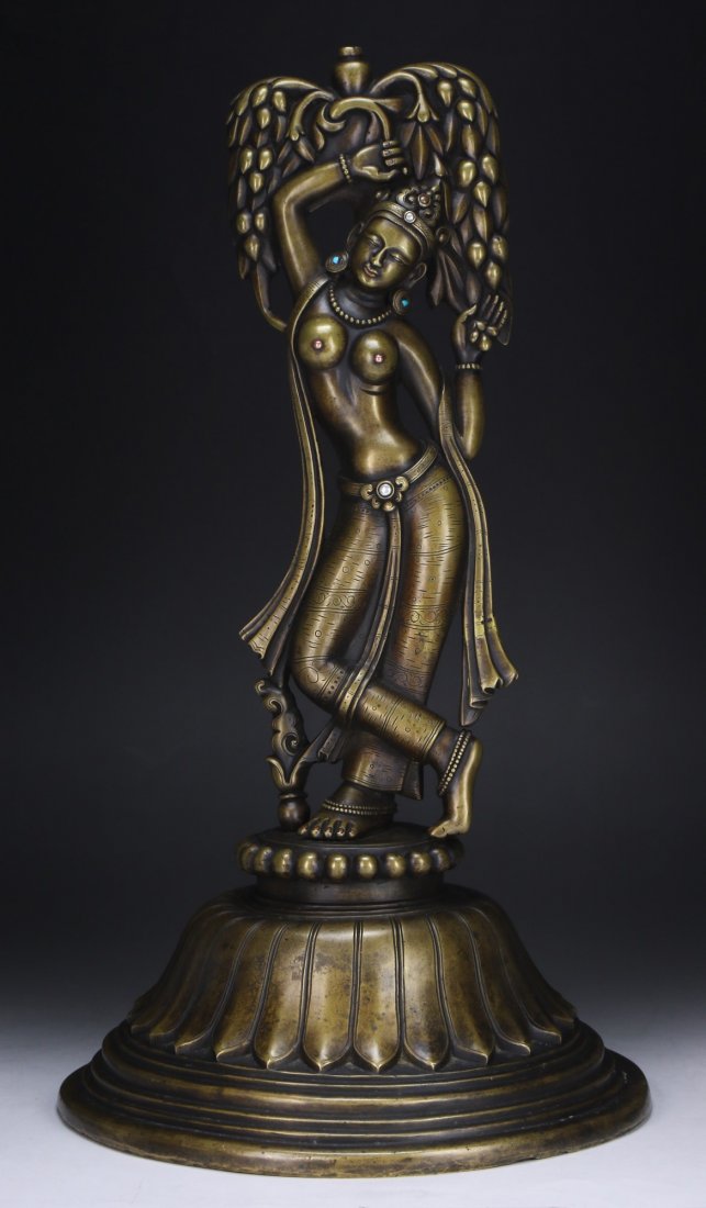 An Indian Antique Bronze Deity (1 of 6)
