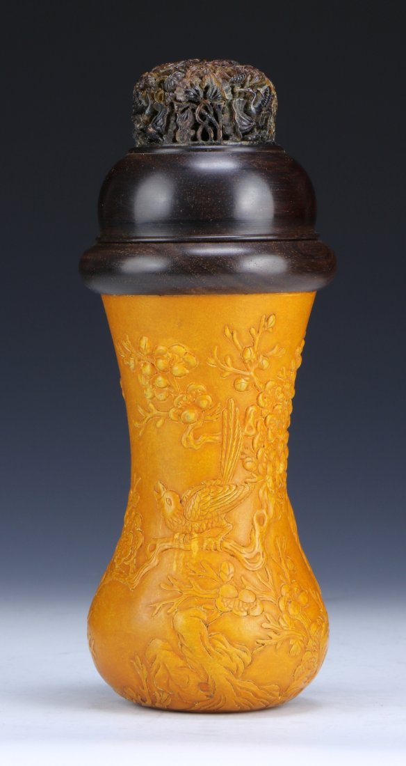 A Fine Chinese Antique Gourd Cricket Case With Tortoise (1 of 4)