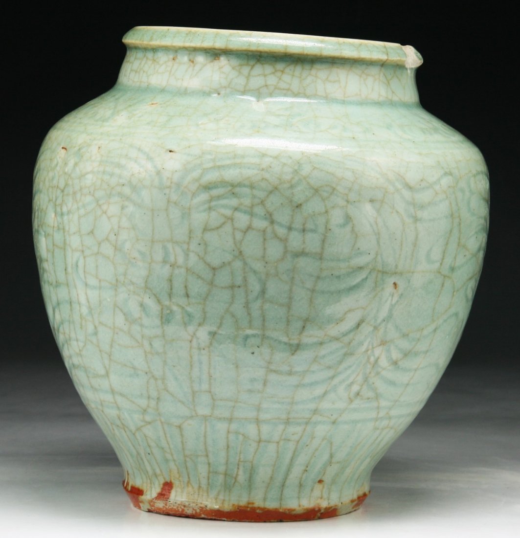 A Chinese Antique LONGQUAN YAO Porcelain Vase (1 of 4)