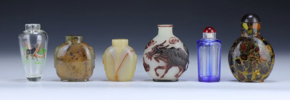 Group Of Six (6) Agate & Peking Glass Snuff Bottles (1 of 2)