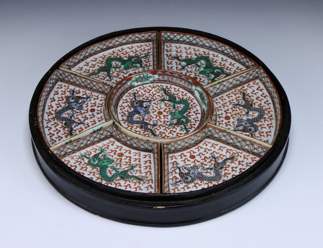 A Chinese Porcelain Sweet Meat Tray Set (1 of 3)