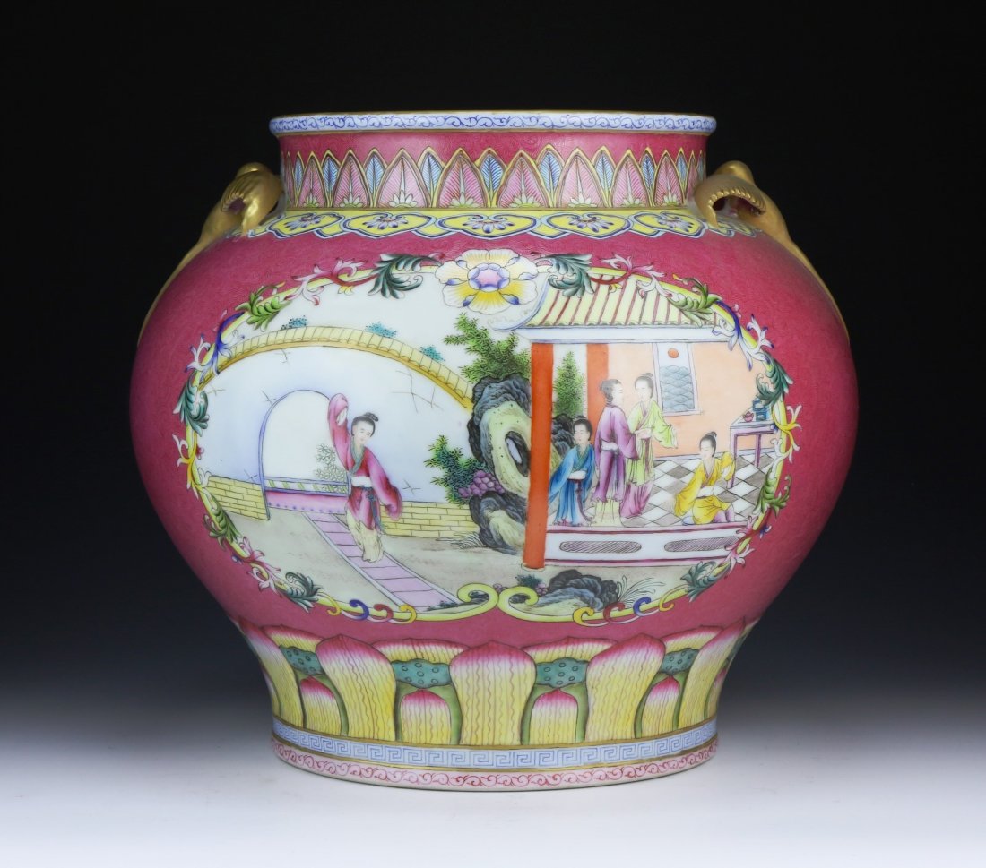 A Chinese Antique Famille Rose Porcelain Jar (1 of 7)