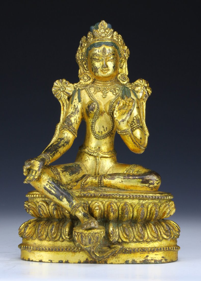 A Tibetan Antique Gilt Bronze Green Tara (1 of 4)