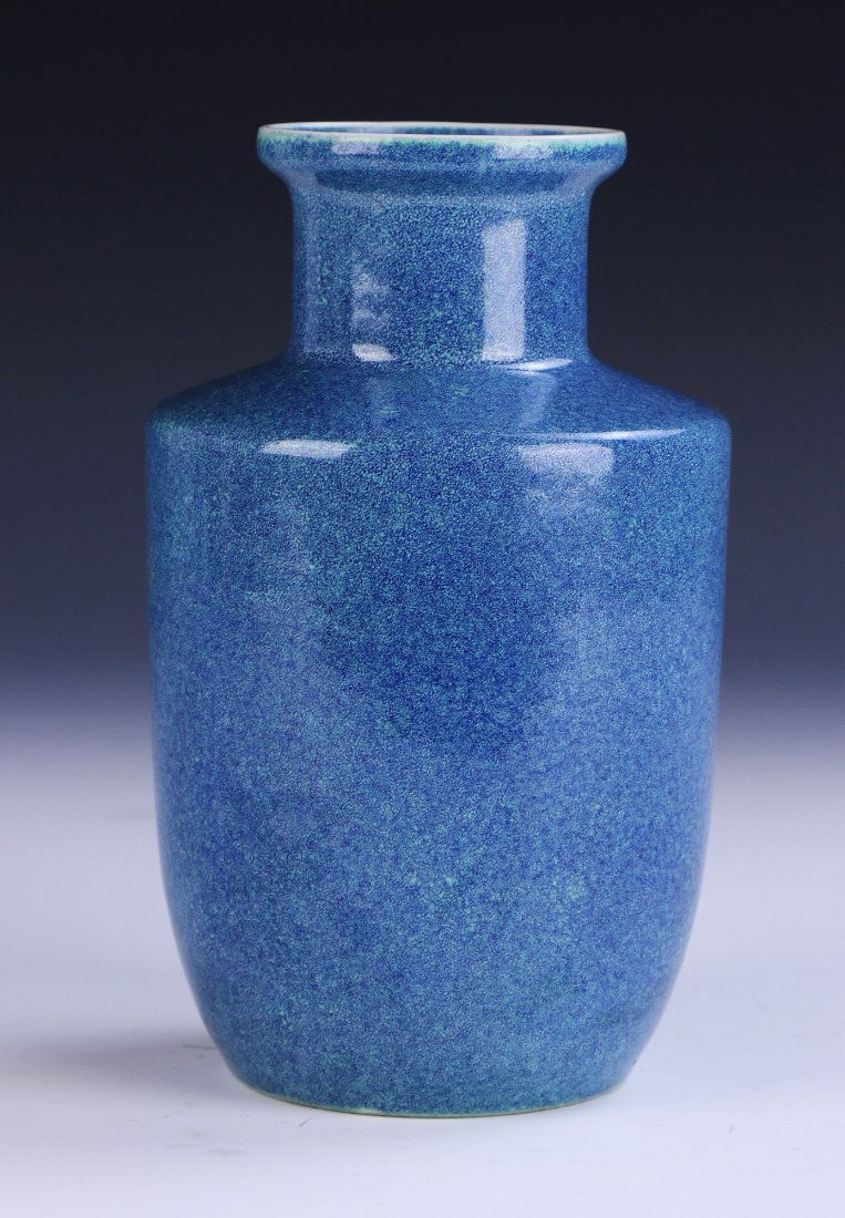 A Chinese Antique Robin Egg Glazed Porcelain Vase (1 of 5)