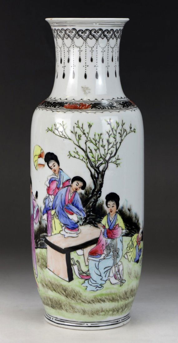 A Chinese Antique Famille Rose Porcelain Vase: A Chinese Antique Famille Rose Porcelain Vase: inscribed on the body and signed on the base, of early 20th Century; Size: H: 13"