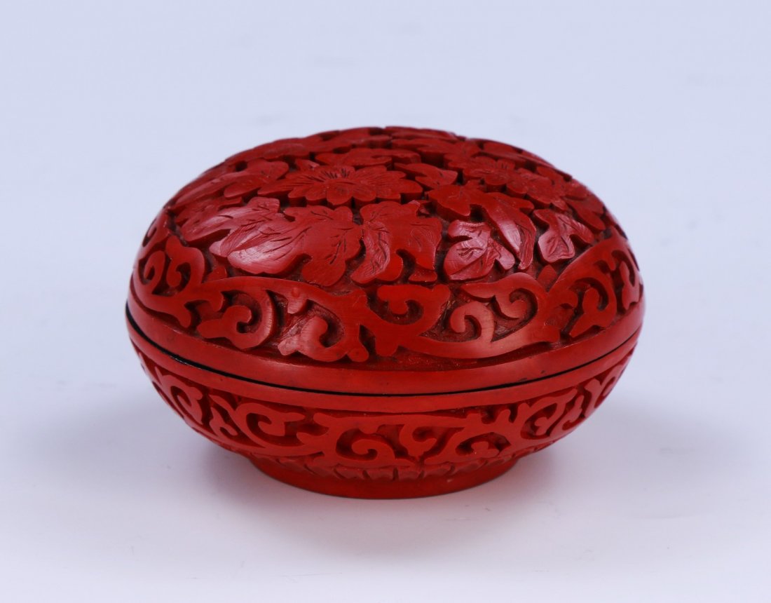 A Chinese Antique Red Cinnabar Lacquer Lidded Case (1 of 4)