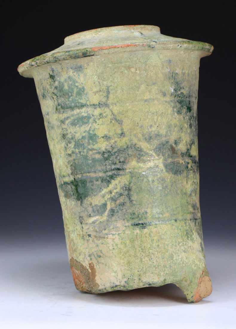 A Chinese Antique Potter Vase (1 of 4)