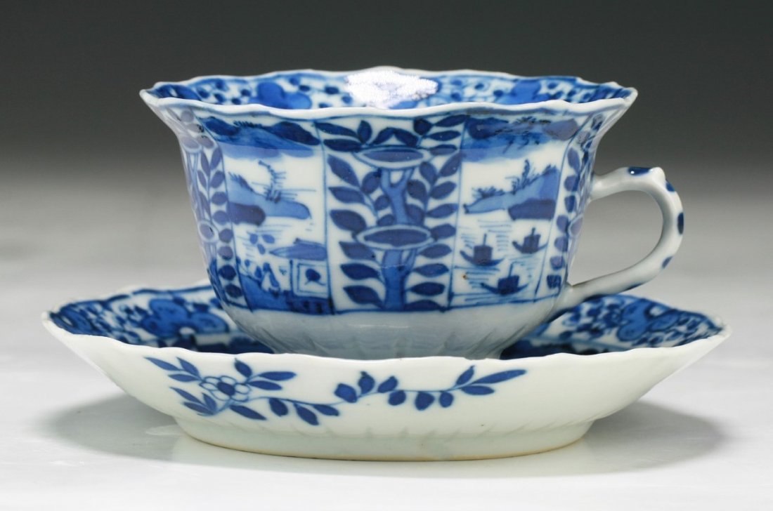 A Chinese Antique Blue & White Tea Cup & Plate (1 of 5)