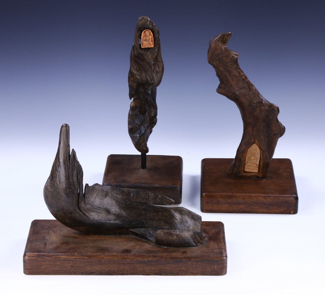 A Chinese Antique Set Of Three (3) Carved Wood Pieces (1 of 5)
